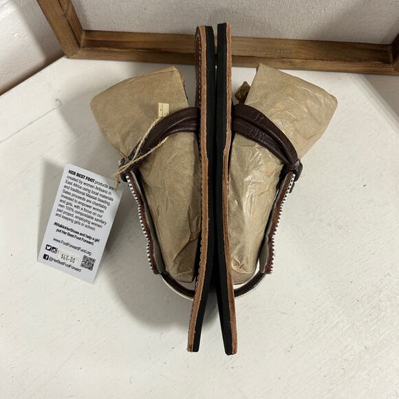 Her Best Foot Forward” Handmade Sandals Size 7 NWT - Picture 4 of 15